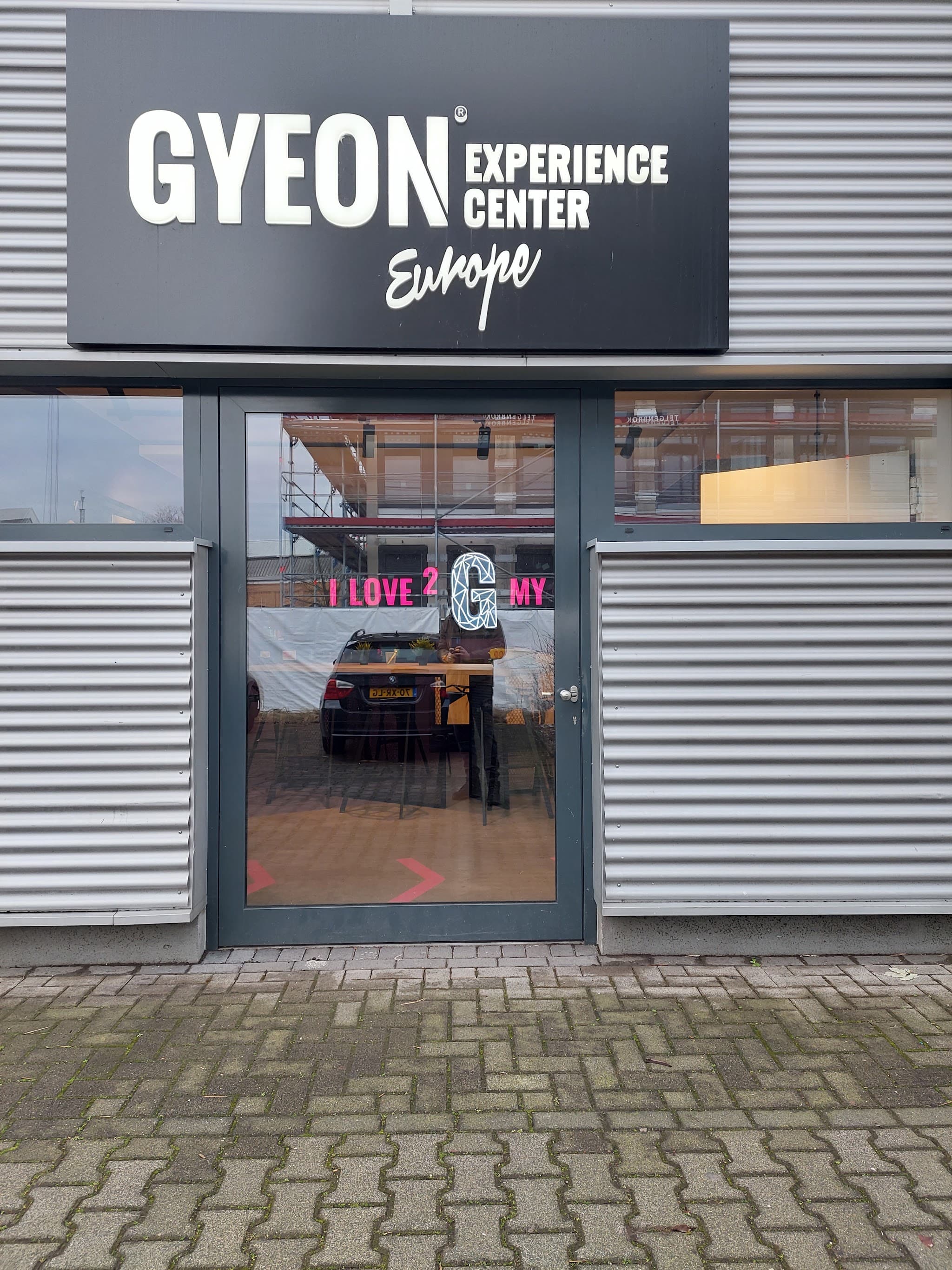 Pročelje centra Gyeon Experience Center Europe